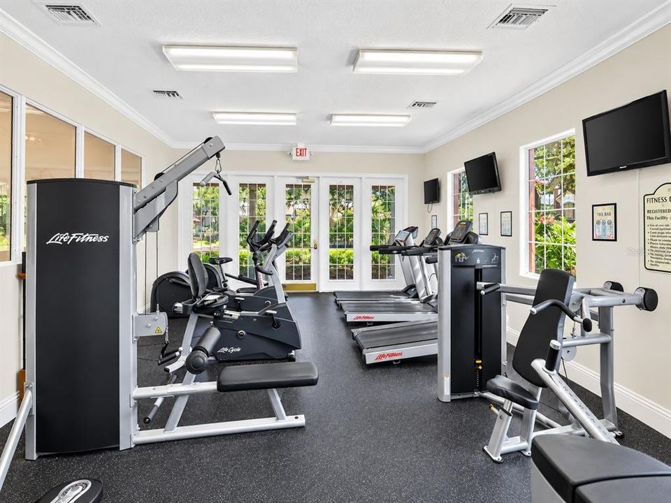 Active With Contract: $335,000 (4 beds, 3 baths, 1542 Square Feet)