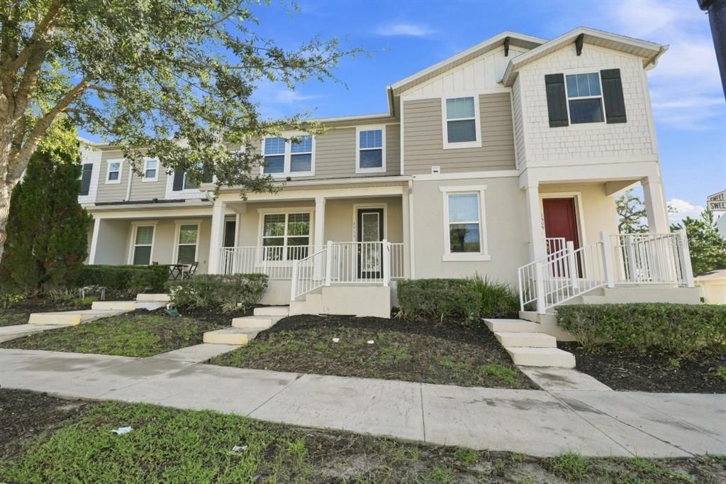 For Sale: $364,500 (3 beds, 2 baths, 1620 Square Feet)