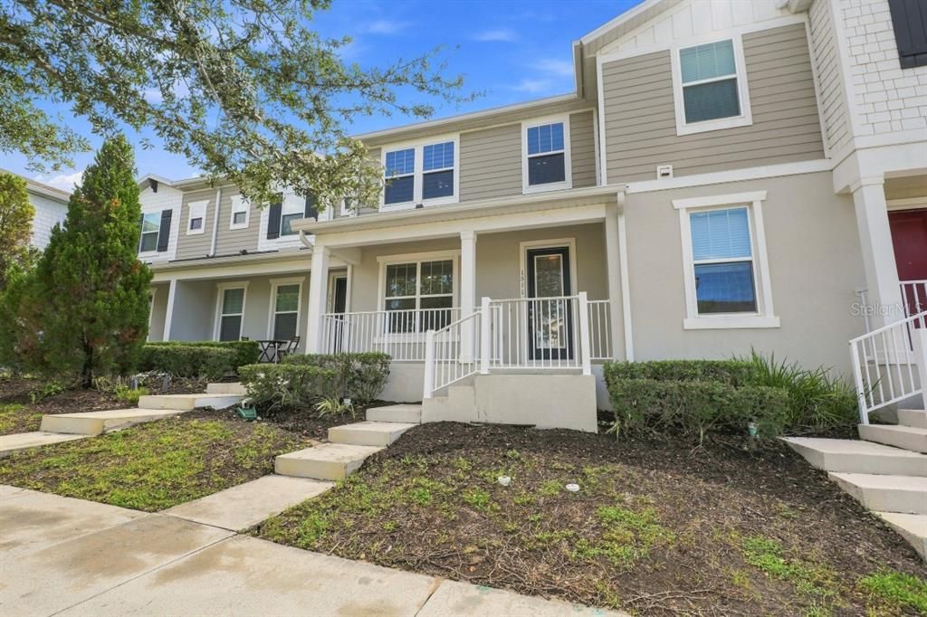 For Sale: $364,500 (3 beds, 2 baths, 1620 Square Feet)