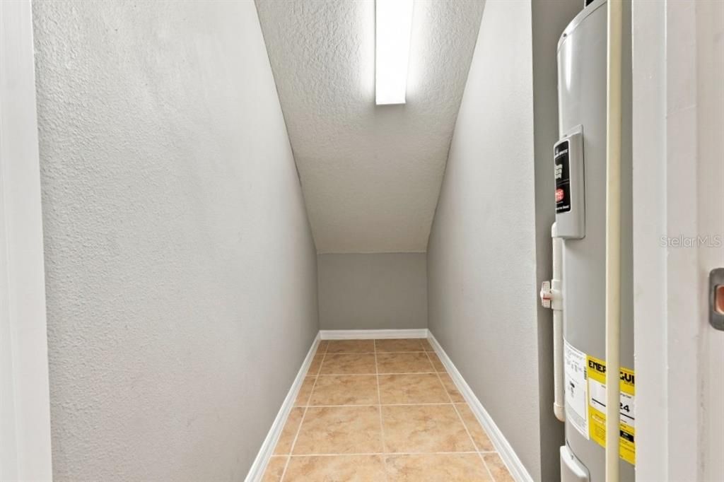 For Sale: $364,500 (3 beds, 2 baths, 1620 Square Feet)