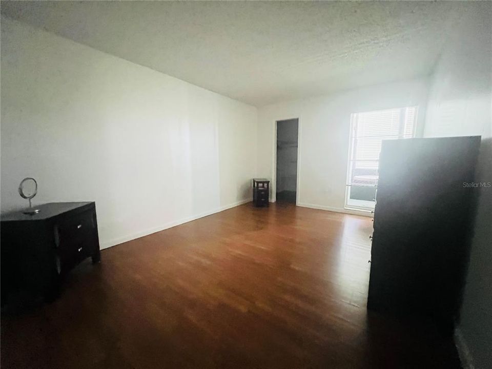 В аренду: $1,250 (1 спален, 1 ванн, 732 Квадратных фут)