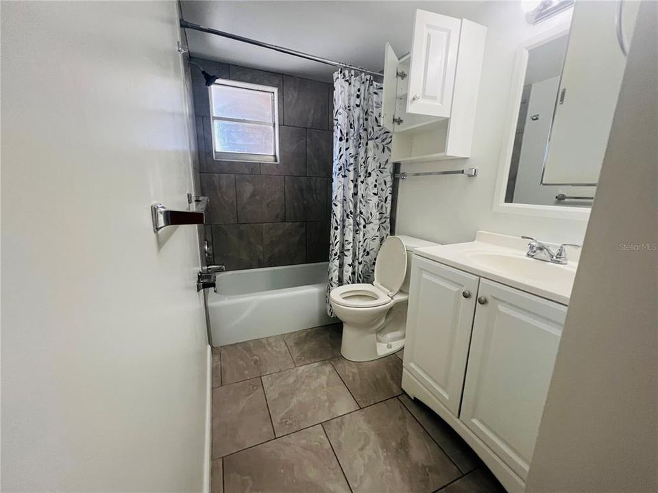В аренду: $1,250 (1 спален, 1 ванн, 732 Квадратных фут)