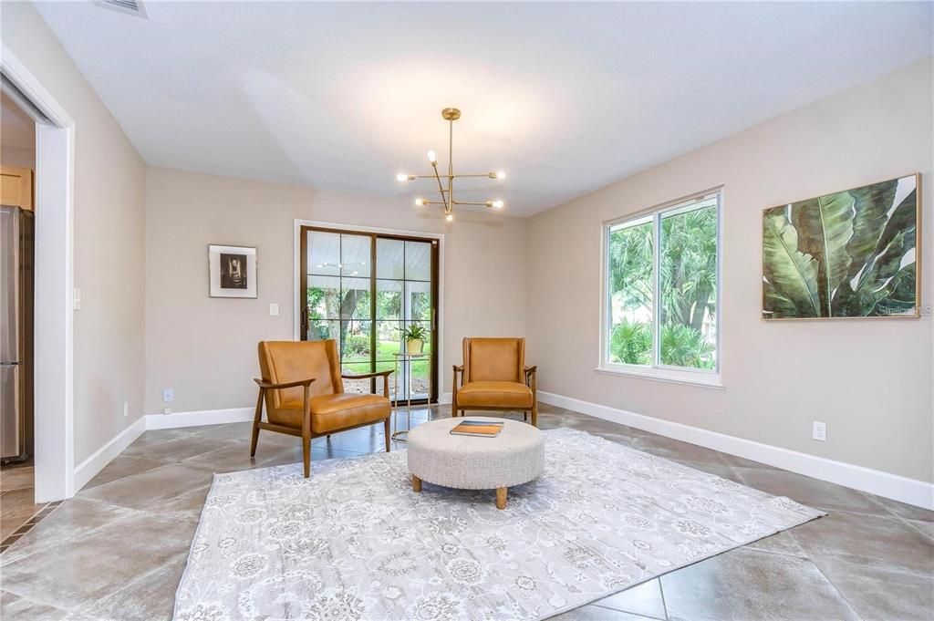 For Sale: $600,000 (4 beds, 2 baths, 2614 Square Feet)