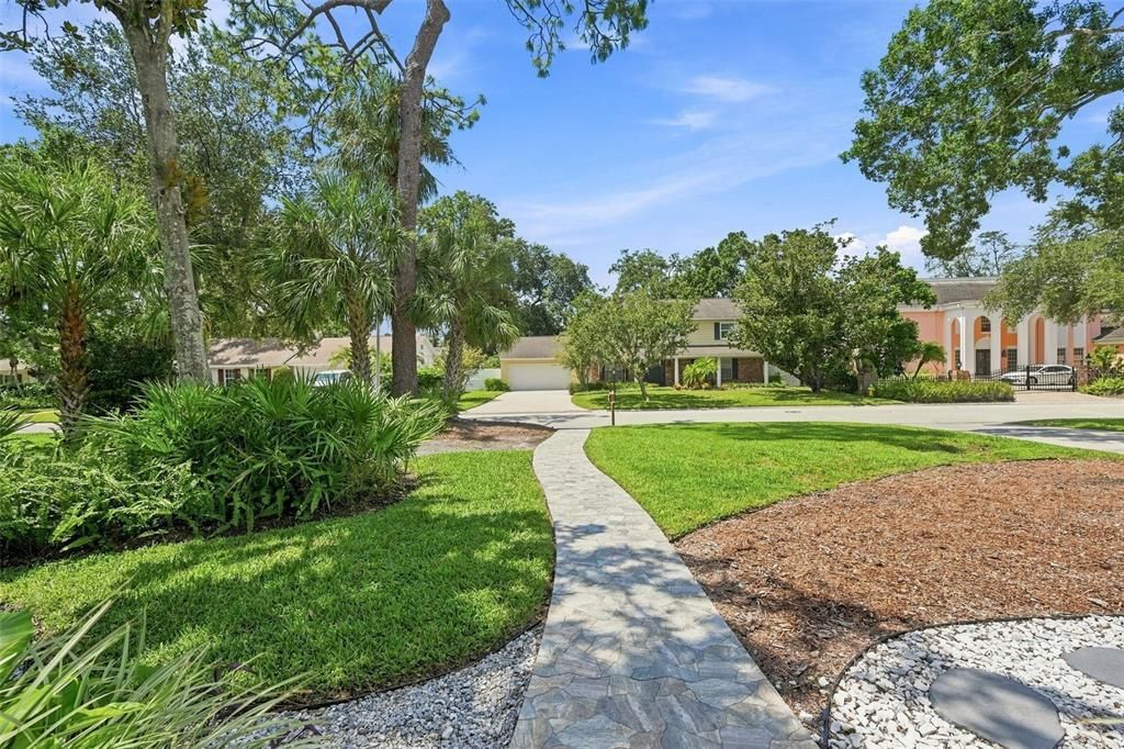 For Sale: $600,000 (4 beds, 2 baths, 2614 Square Feet)