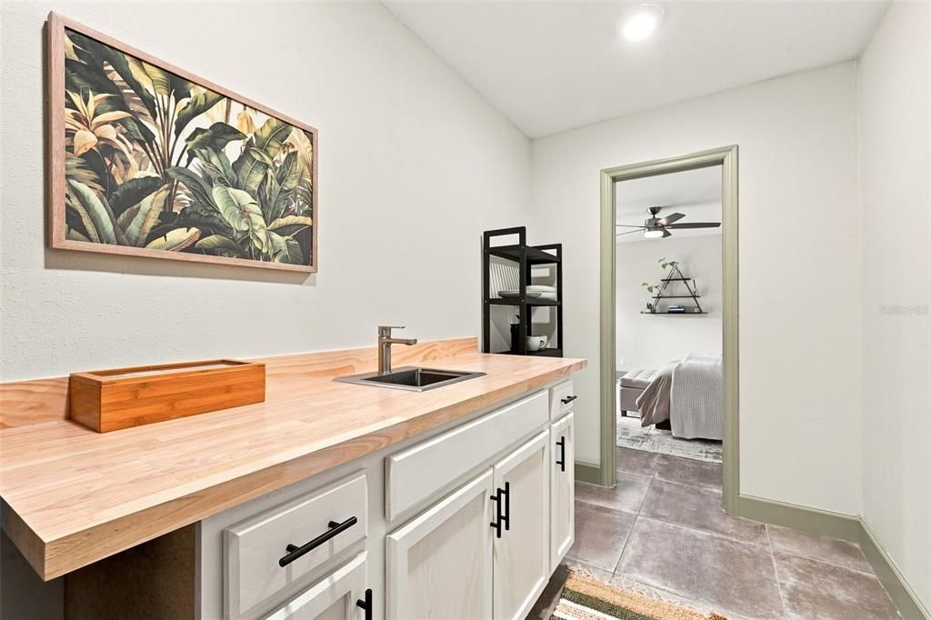 For Sale: $600,000 (4 beds, 2 baths, 2614 Square Feet)