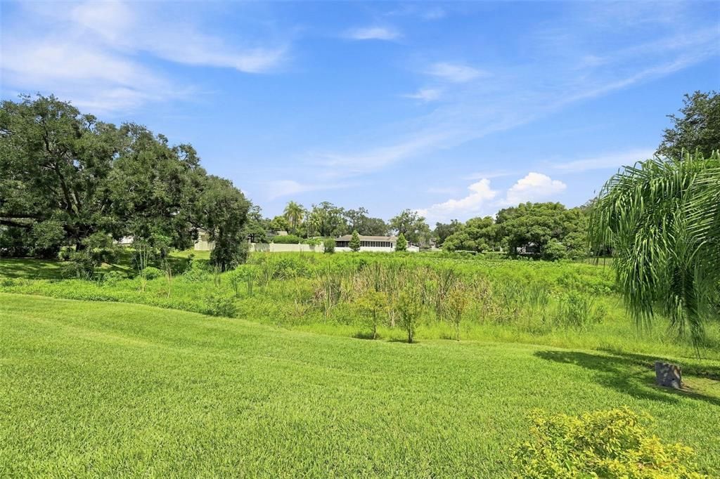 For Sale: $600,000 (4 beds, 2 baths, 2614 Square Feet)