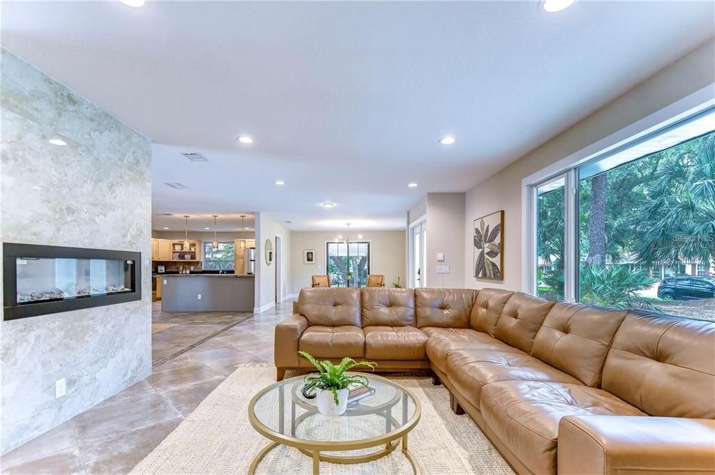 For Sale: $600,000 (4 beds, 2 baths, 2614 Square Feet)