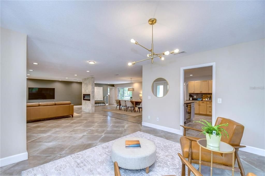 For Sale: $600,000 (4 beds, 2 baths, 2614 Square Feet)