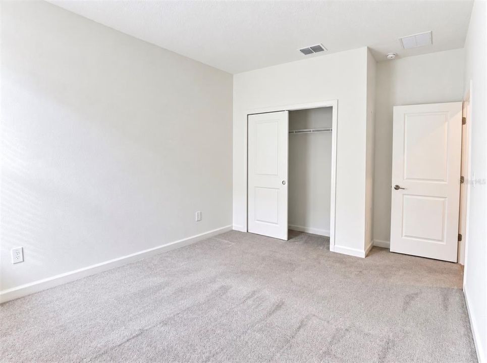 En Venta: $399,000 (3 camas, 2 baños, 2145 Pies cuadrados)