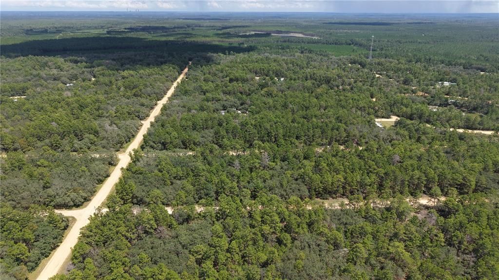 待售: $10,000 (0.22 acres)