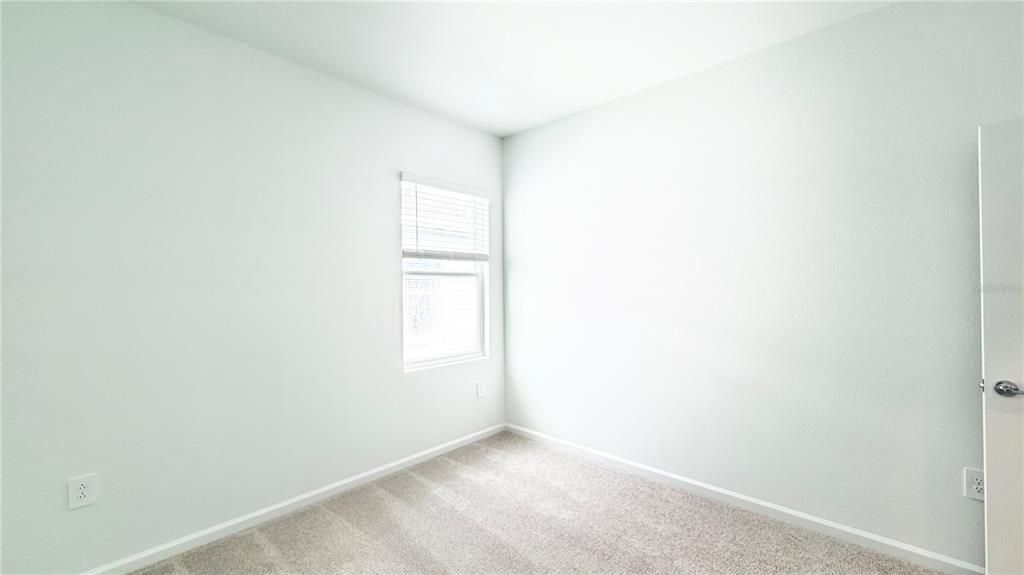 For Rent: $3,500 (6 beds, 3 baths, 2643 Square Feet)