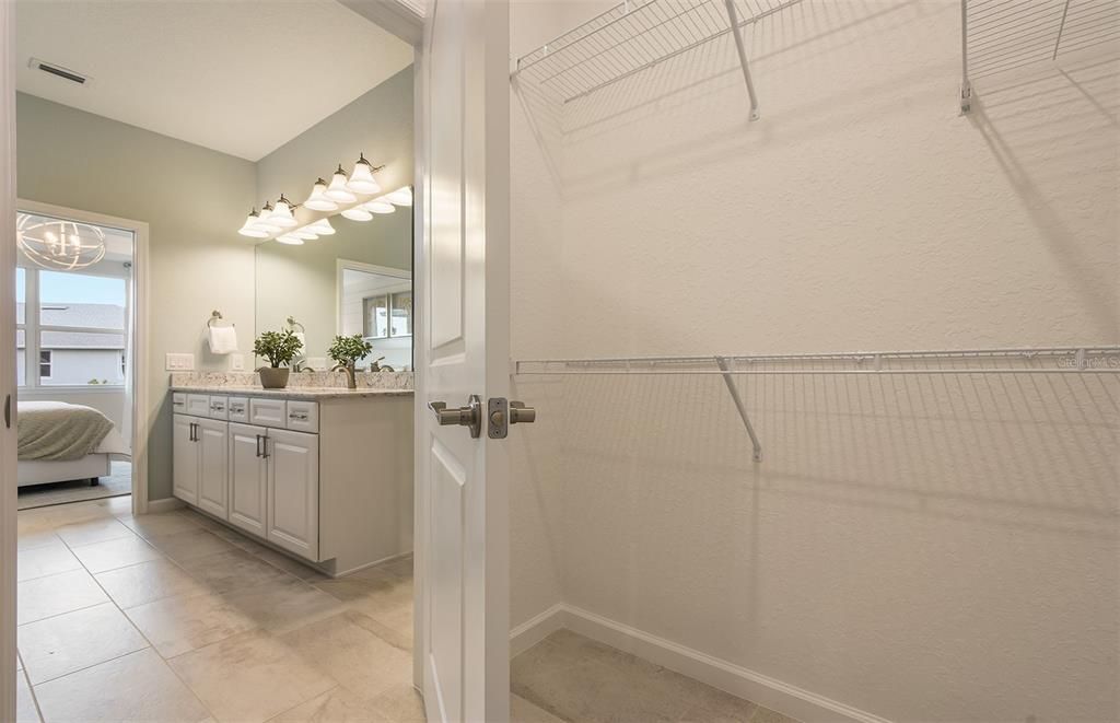 For Sale: $639,620 (2 beds, 2 baths, 1827 Square Feet)
