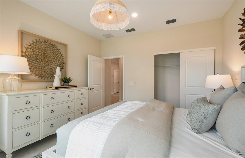 For Sale: $639,620 (2 beds, 2 baths, 1827 Square Feet)