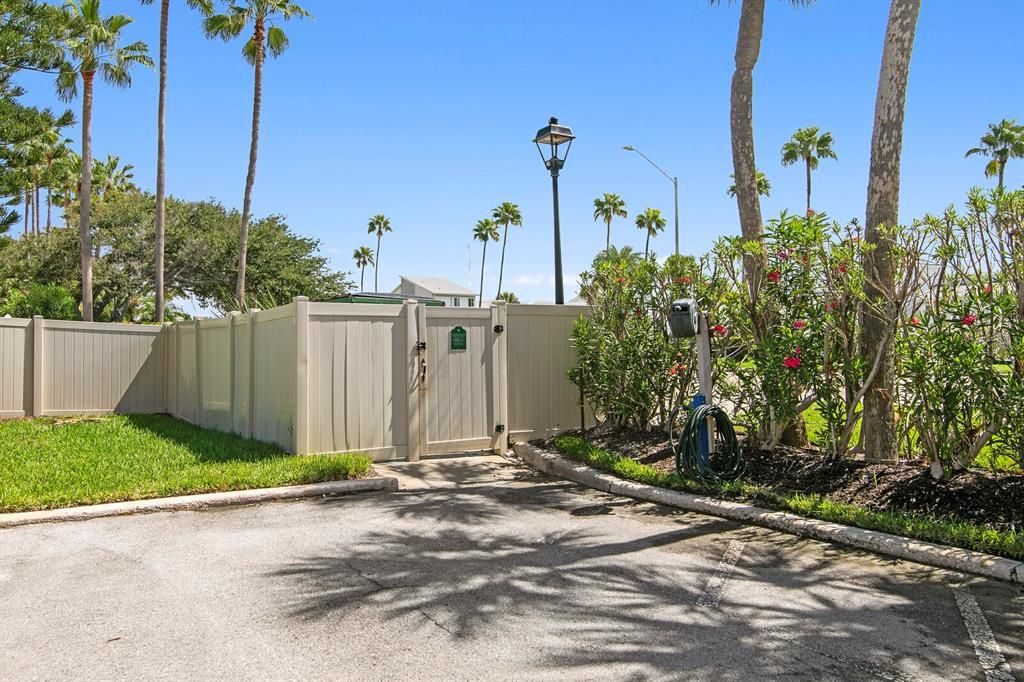 В аренду: $3,450 (2 спален, 2 ванн, 1392 Квадратных фут)