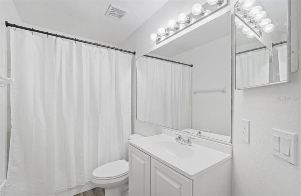 For Rent: $2,700 (3 beds, 2 baths, 1525 Square Feet)