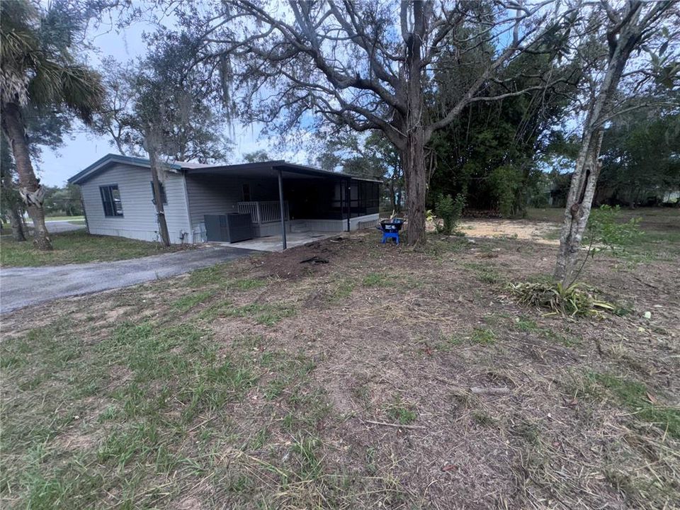 For Sale: $229,900 (3 beds, 2 baths, 1350 Square Feet)