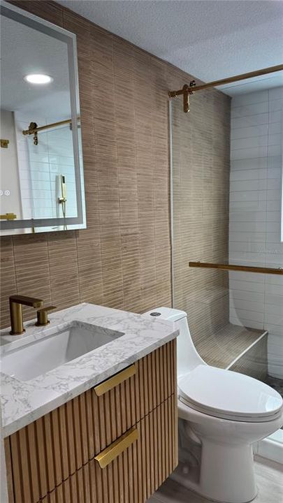 В аренду: $2,300 (1 спален, 1 ванн, 700 Квадратных фут)