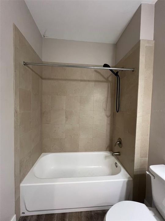 For Sale: $280,000 (3 beds, 2 baths, 1330 Square Feet)