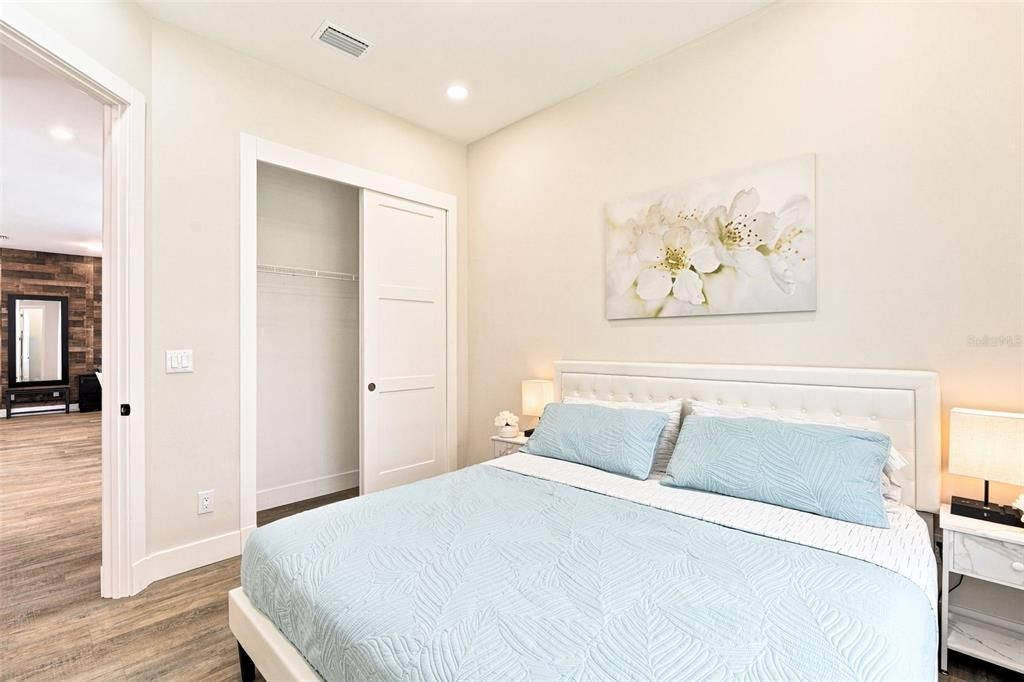 For Sale: $479,000 (3 beds, 2 baths, 1836 Square Feet)
