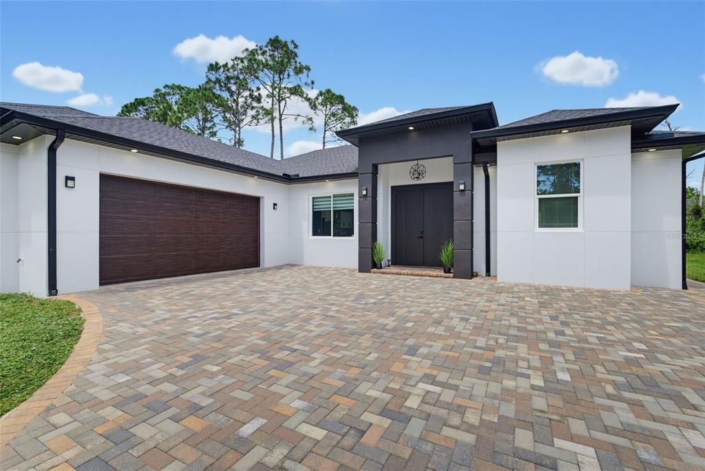 For Sale: $479,000 (3 beds, 2 baths, 1836 Square Feet)
