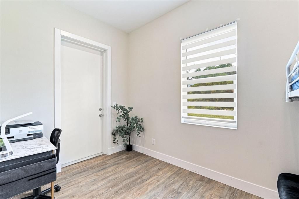 For Sale: $479,000 (3 beds, 2 baths, 1836 Square Feet)