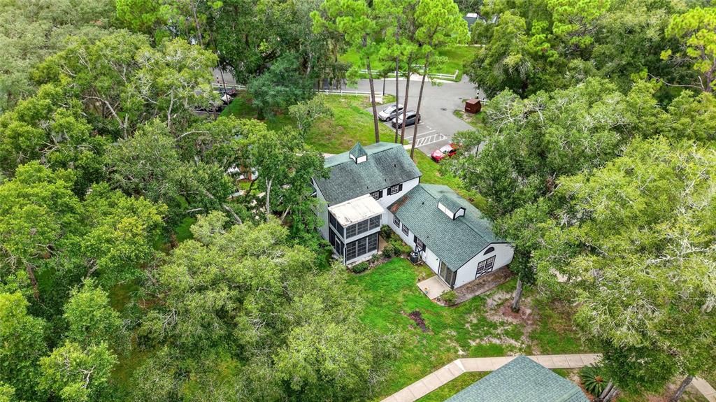 For Sale: $117,500 (2 beds, 2 baths, 840 Square Feet)