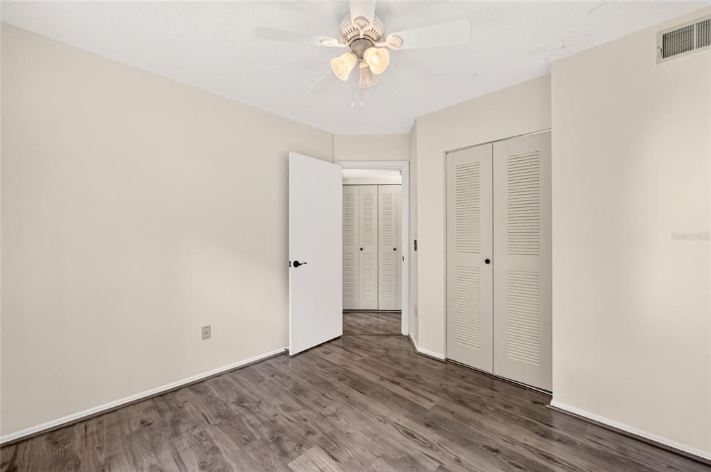 For Sale: $117,500 (2 beds, 2 baths, 840 Square Feet)