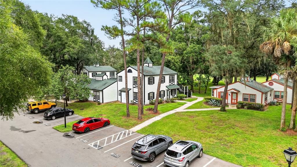 For Sale: $117,500 (2 beds, 2 baths, 840 Square Feet)