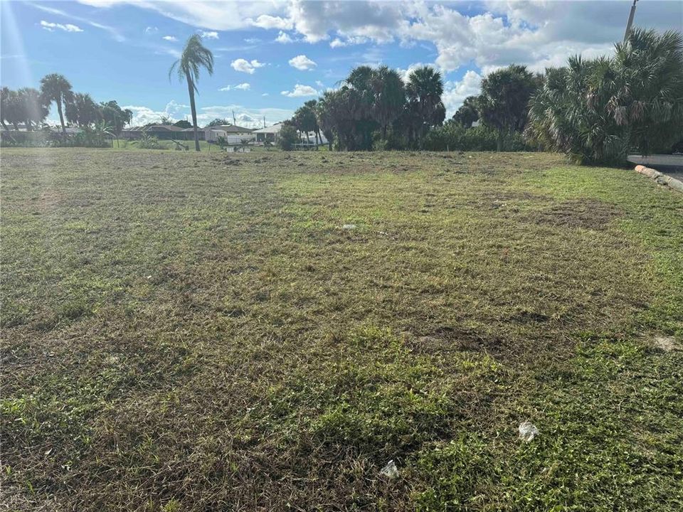 For Sale: $174,900 (0.29 acres)