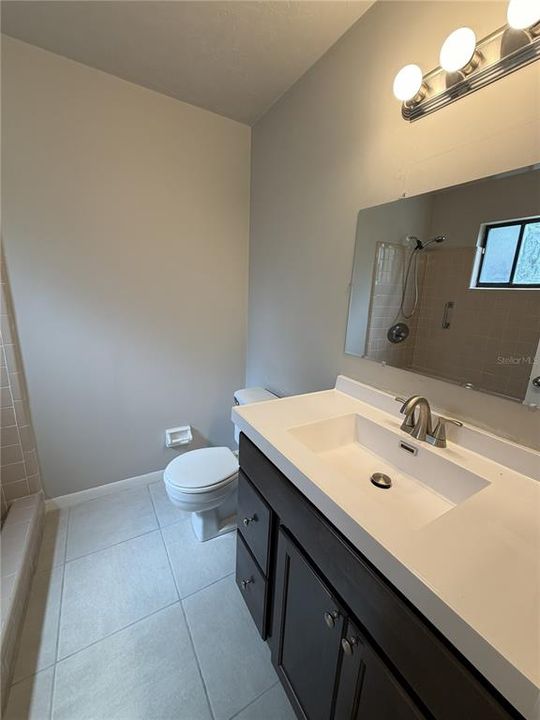 For Rent: $2,000 (3 beds, 2 baths, 1226 Square Feet)