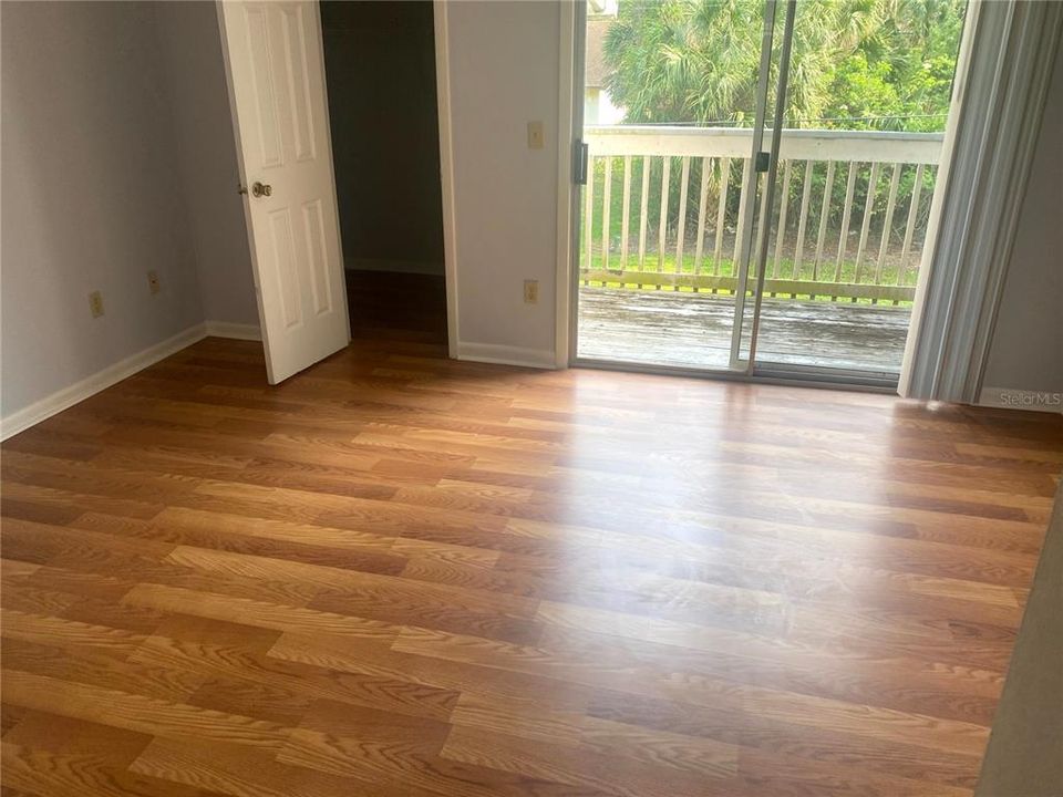 В аренду: $1,595 (2 спален, 1 ванн, 1169 Квадратных фут)