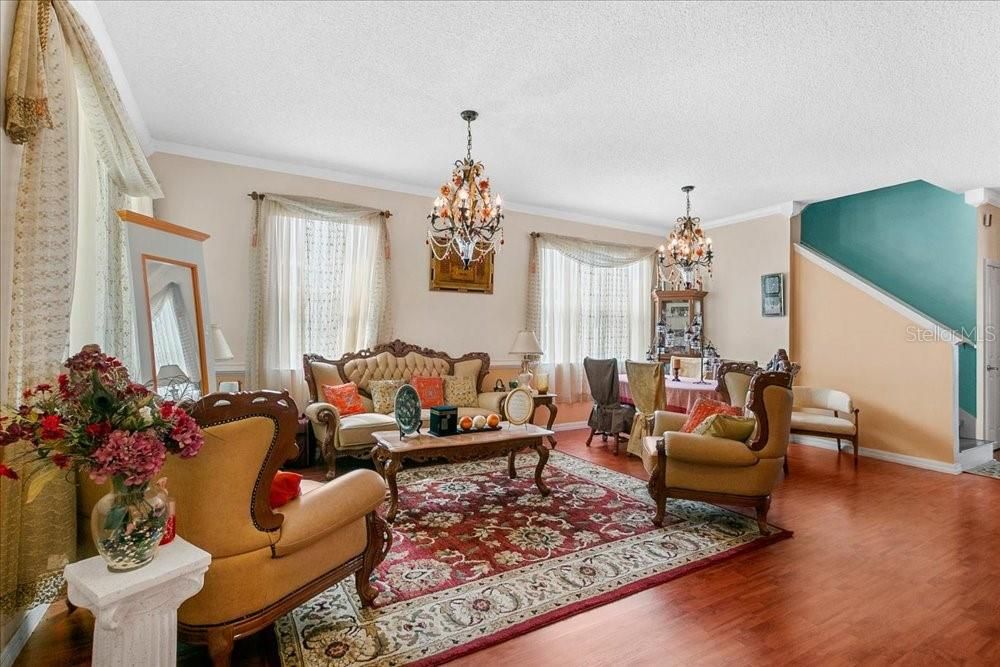 En Venta: $465,000 (4 camas, 3 baños, 3434 Pies cuadrados)