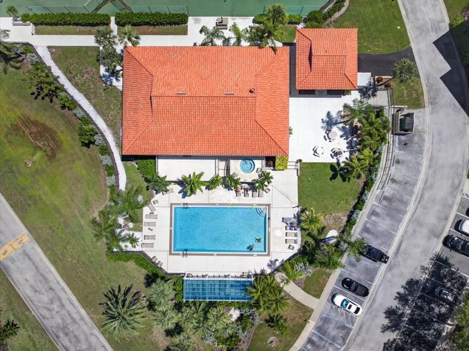 На продажу: $375,000 (2 спален, 2 ванн, 1150 Квадратных фут)