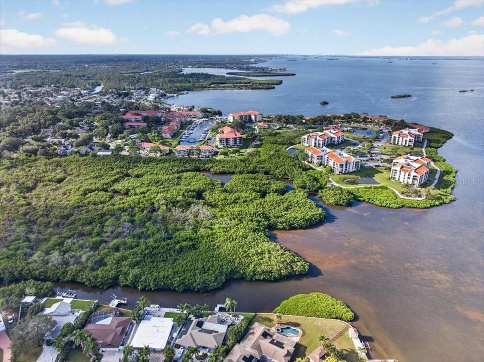 На продажу: $375,000 (2 спален, 2 ванн, 1150 Квадратных фут)