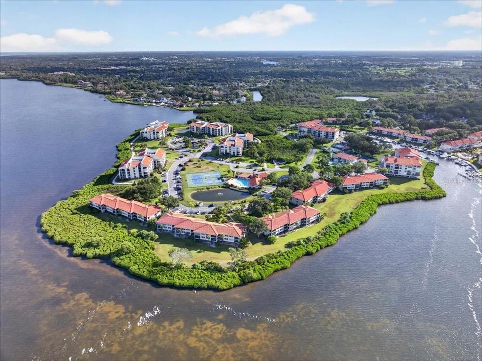 На продажу: $375,000 (2 спален, 2 ванн, 1150 Квадратных фут)