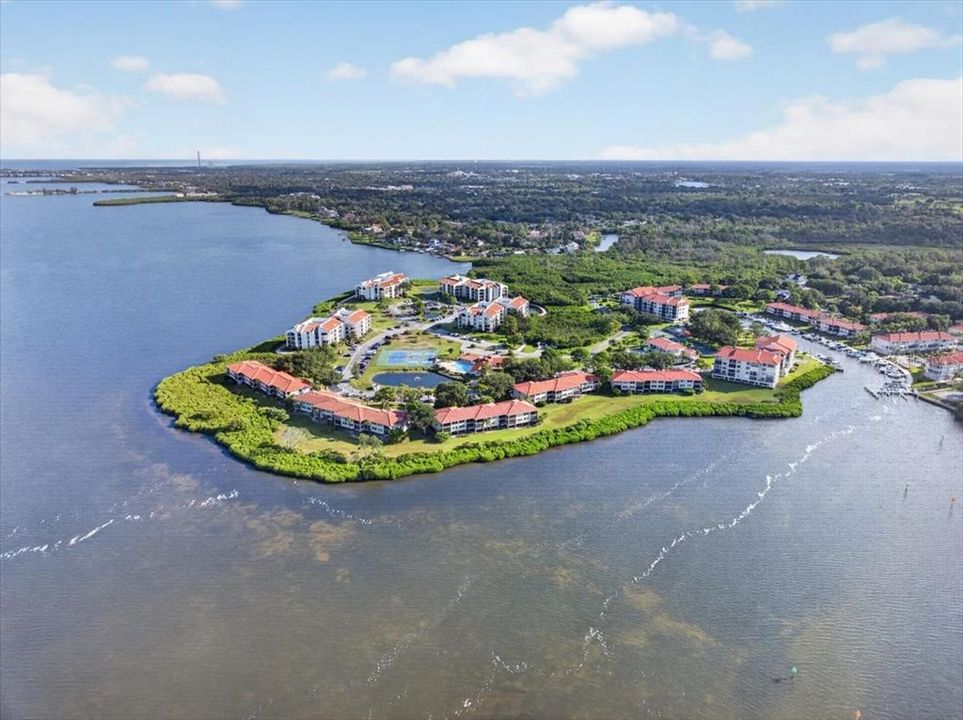 На продажу: $375,000 (2 спален, 2 ванн, 1150 Квадратных фут)