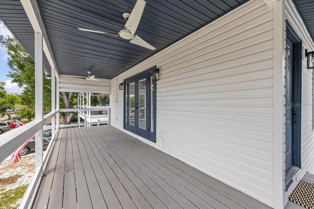 For Sale: $539,000 (3 beds, 3 baths, 1517 Square Feet)
