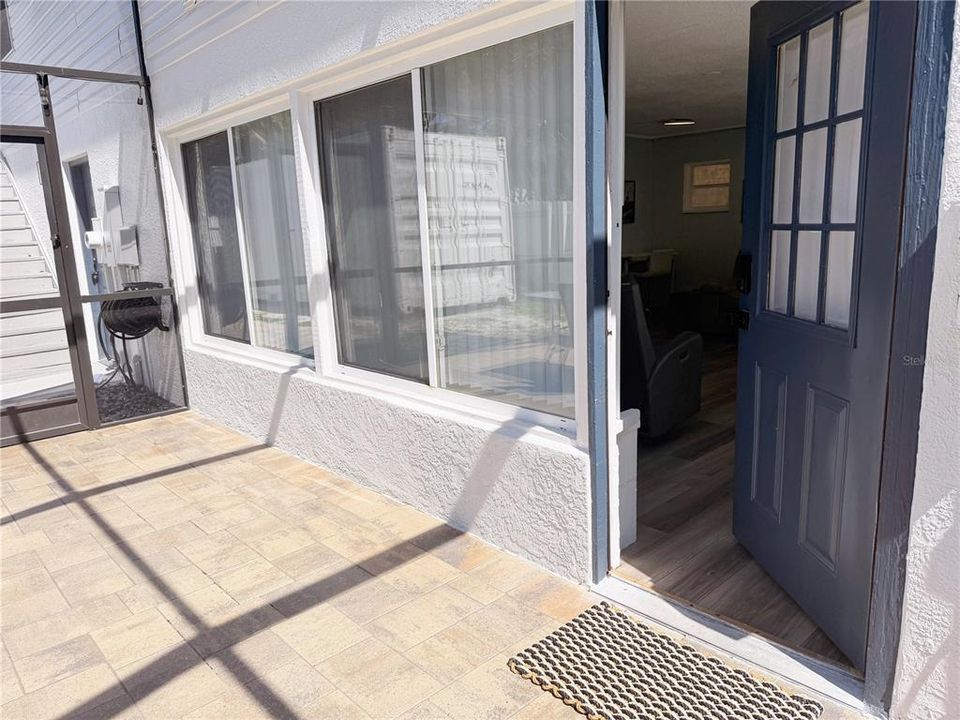 For Sale: $539,000 (3 beds, 3 baths, 1517 Square Feet)