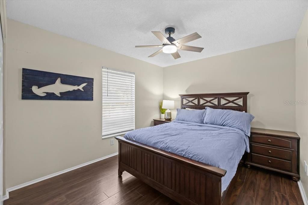 For Sale: $539,000 (3 beds, 3 baths, 1517 Square Feet)