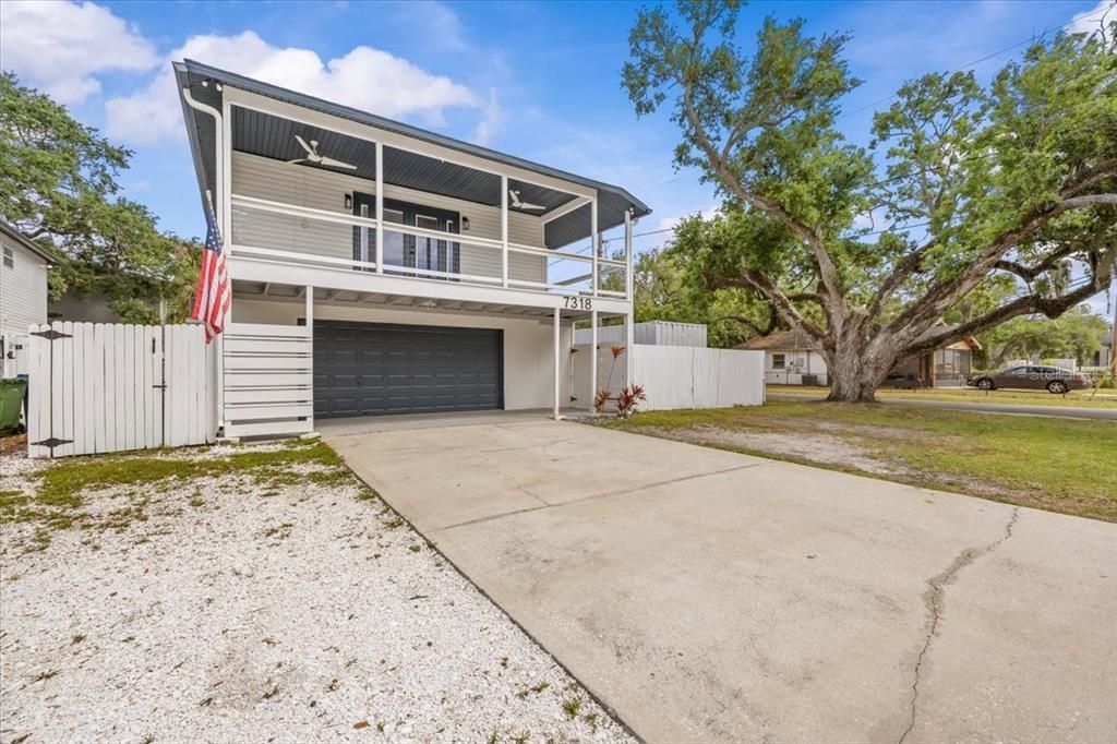 For Sale: $539,000 (3 beds, 3 baths, 1517 Square Feet)