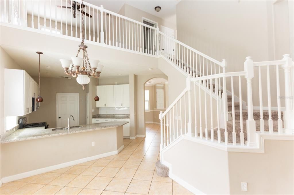 For Rent: $3,600 (4 beds, 2 baths, 2500 Square Feet)