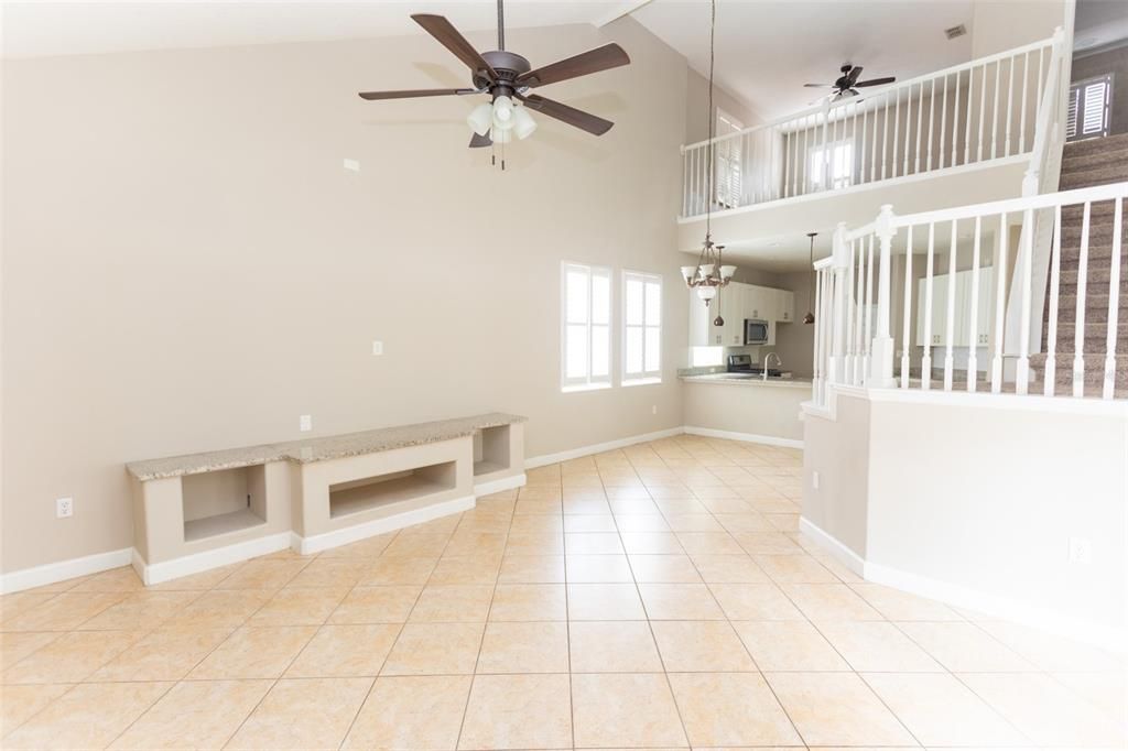 For Rent: $3,600 (4 beds, 2 baths, 2500 Square Feet)
