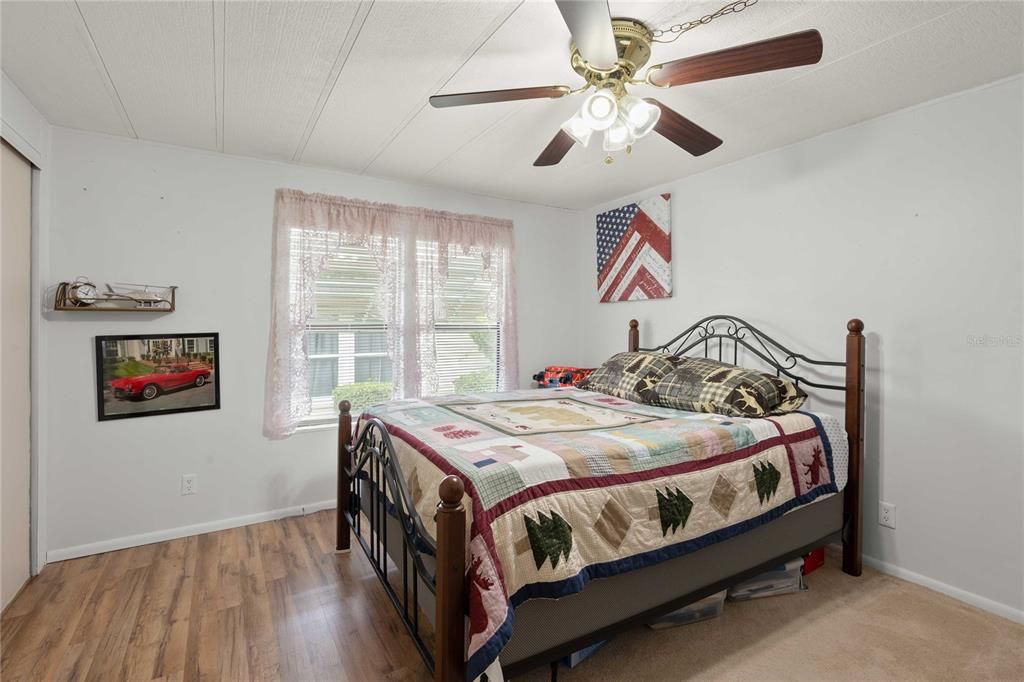 For Sale: $159,900 (2 beds, 2 baths, 1248 Square Feet)