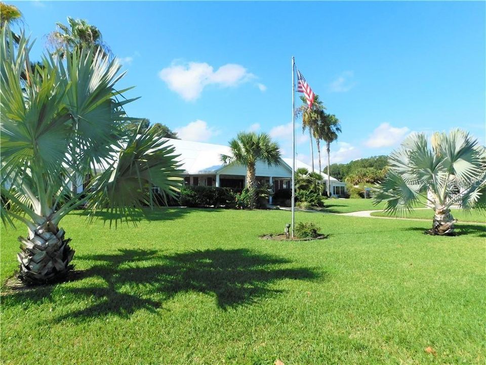 For Sale: $159,900 (2 beds, 2 baths, 1248 Square Feet)