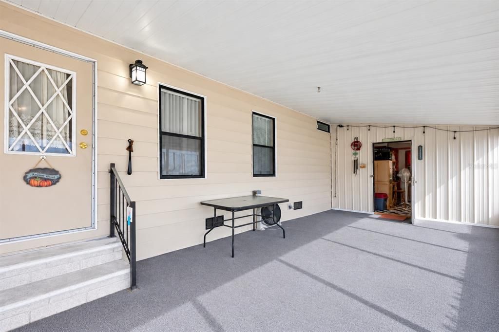 For Sale: $159,900 (2 beds, 2 baths, 1248 Square Feet)