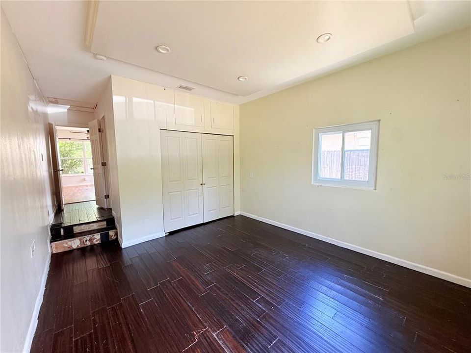 For Rent: $2,700 (3 beds, 2 baths, 1492 Square Feet)