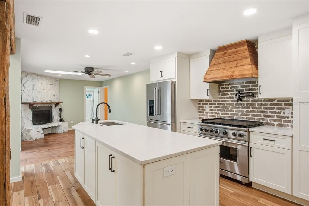 Active With Contract: $599,900 (4 beds, 2 baths, 1737 Square Feet)