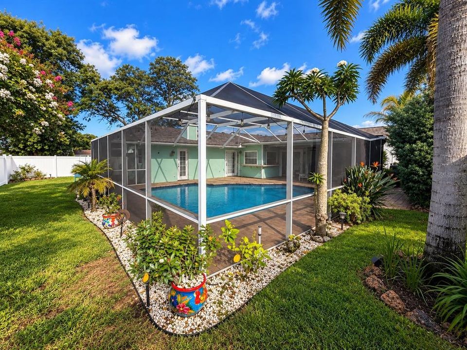 : $599,900 (4 beds, 2 baths, 1737 Square Feet)