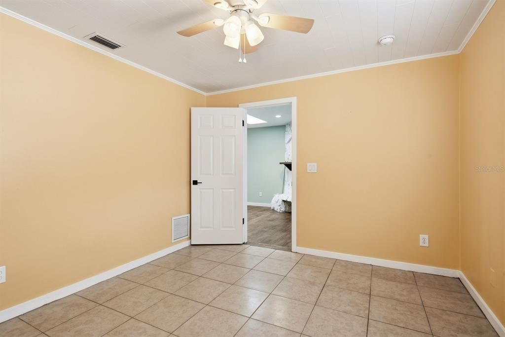 Active With Contract: $599,900 (4 beds, 2 baths, 1737 Square Feet)
