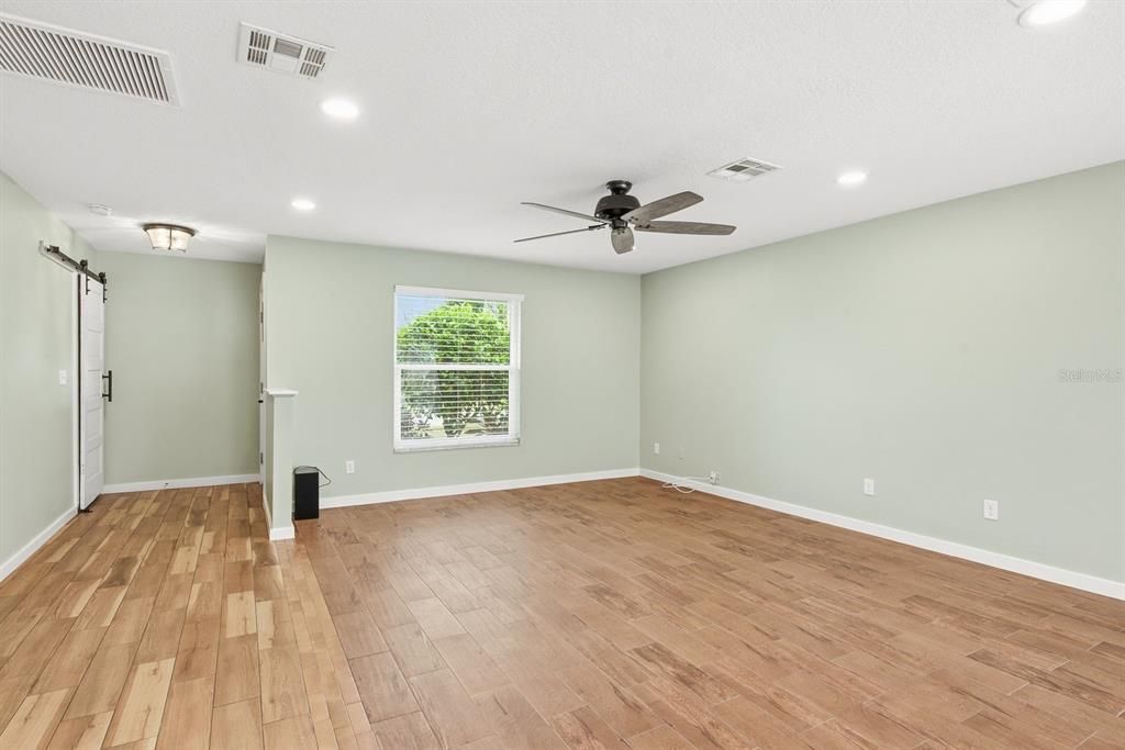 Active With Contract: $599,900 (4 beds, 2 baths, 1737 Square Feet)